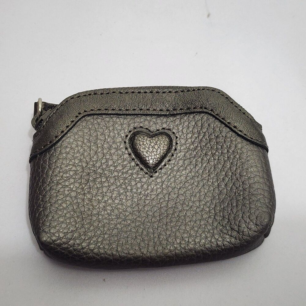 Brighton Small Metallic Silver Pebbled Leather Coin Change Purse Zip Top Heart